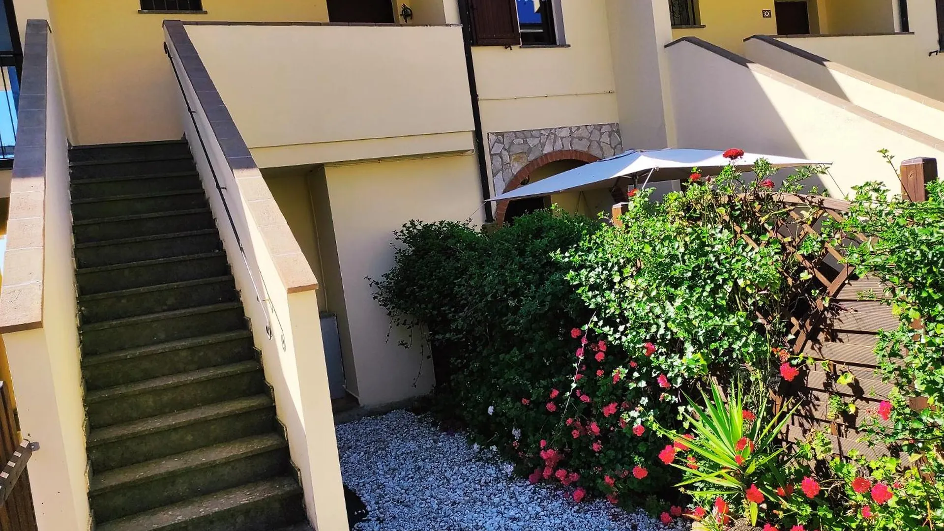 Holiday home Eli House Villa Catabbio